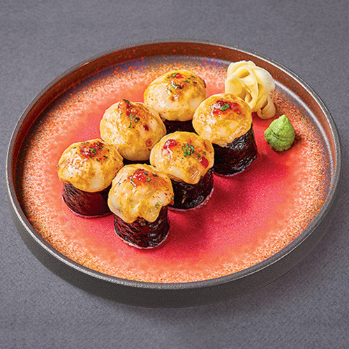 Запеченный ролл с лососем (6 шт.)